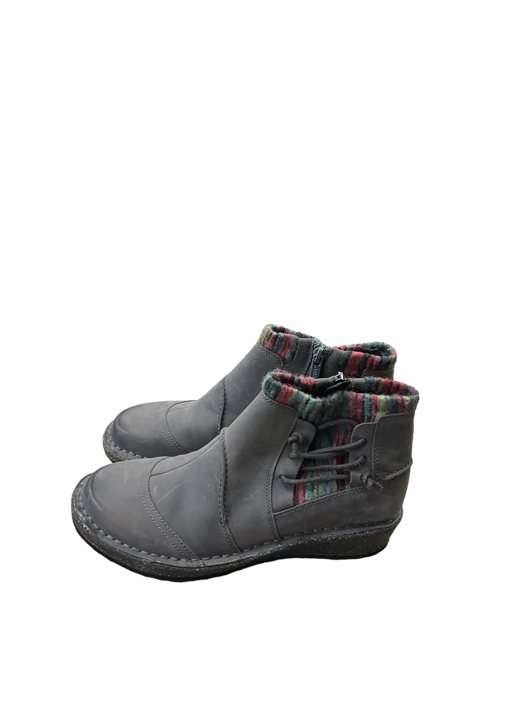 Boots Ankle Flats By Aetrex In Grey, Size: 7