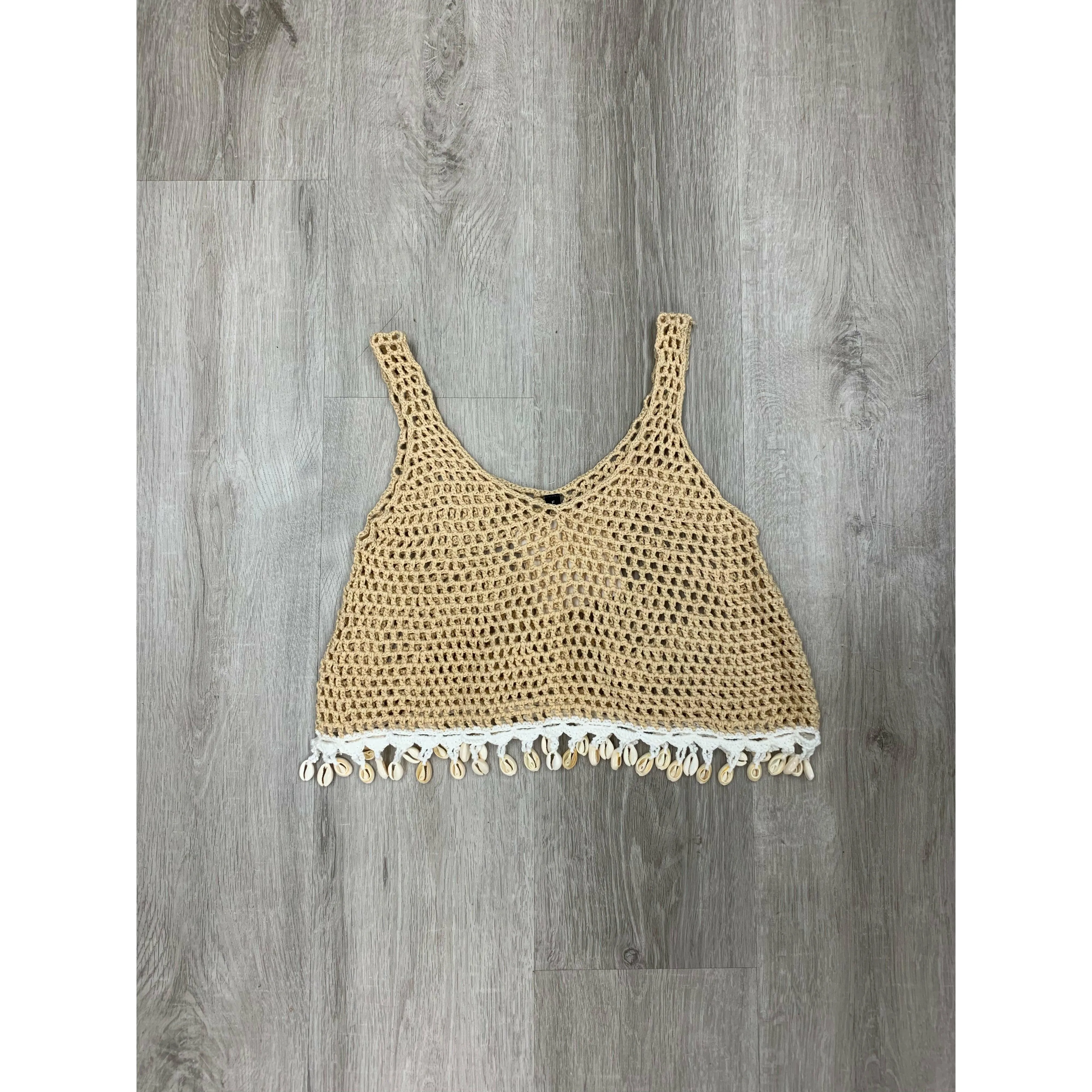 Dangling Sea-Shell Hem Crochet Crop Top