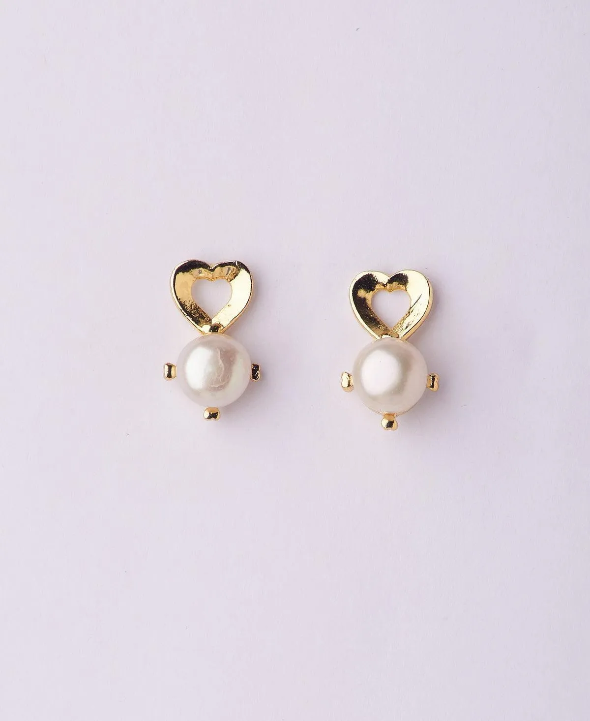 Elegant White Pearl Stud Earring