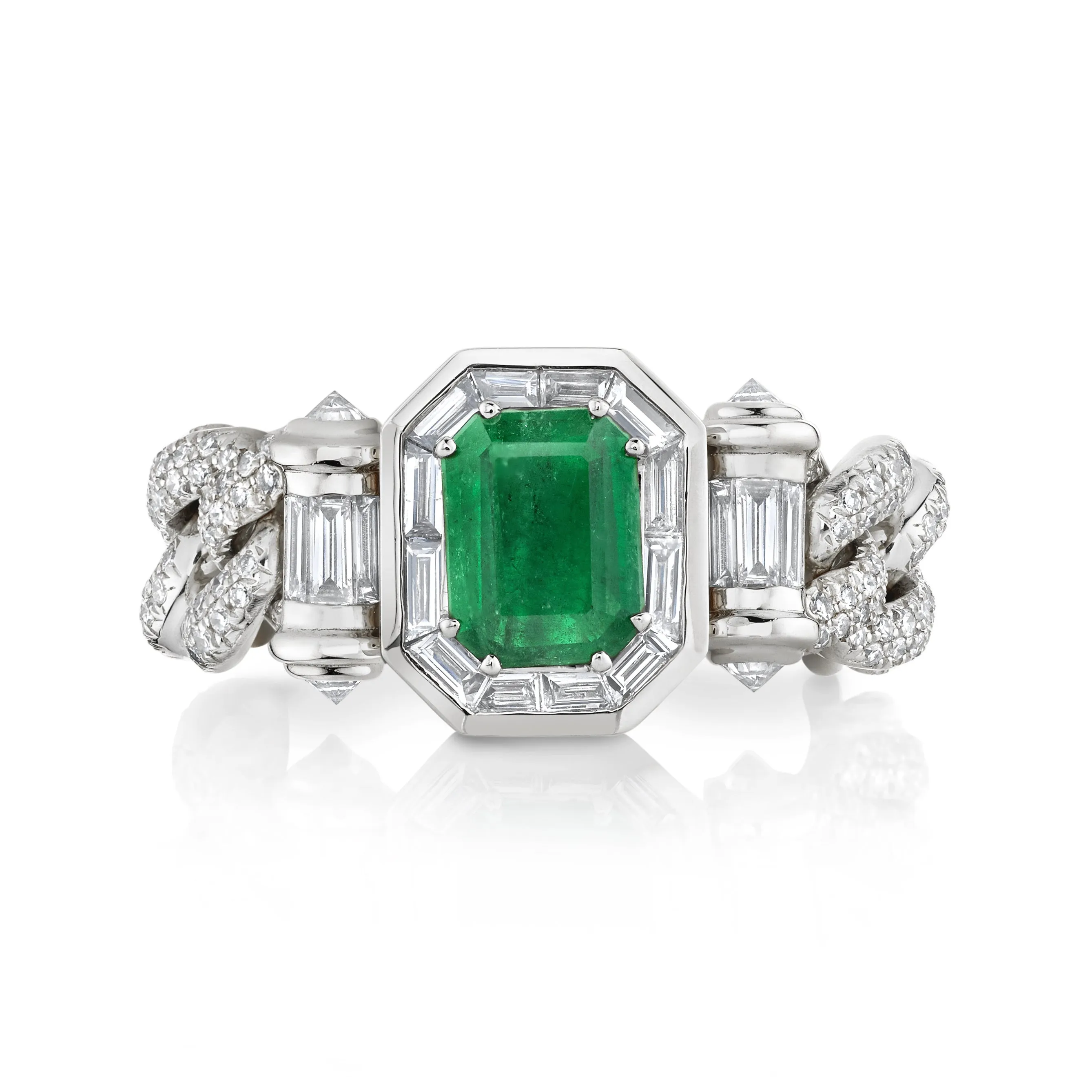 EMERALD HALO MEDIUM LINK RING