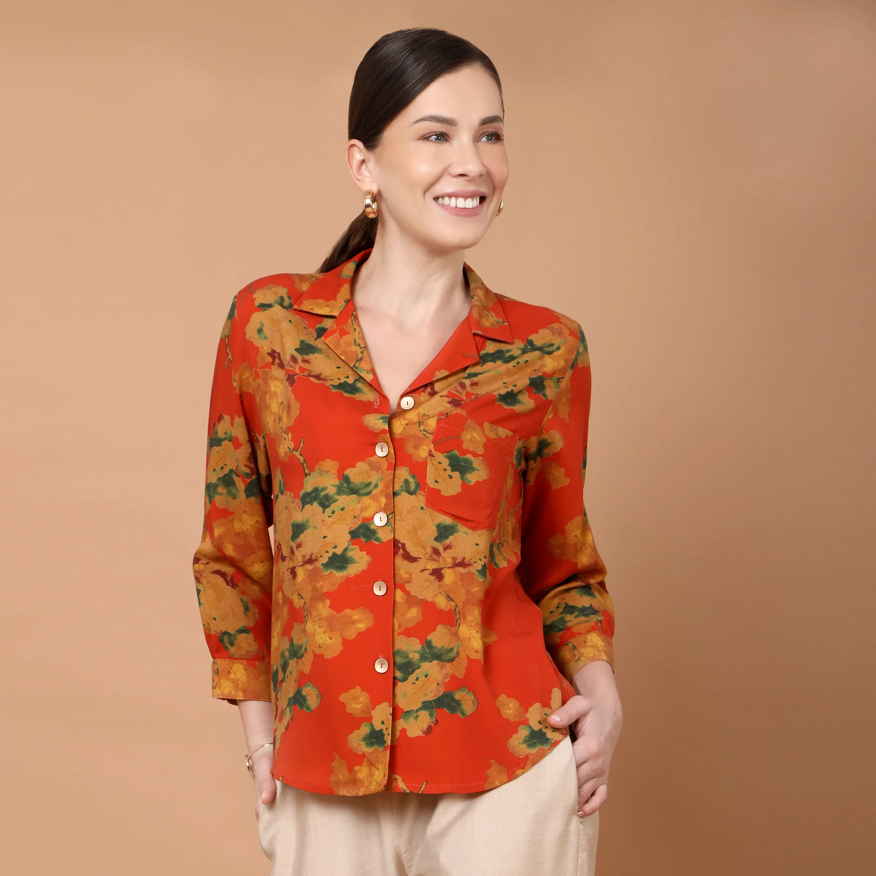 Flora lapel collared top