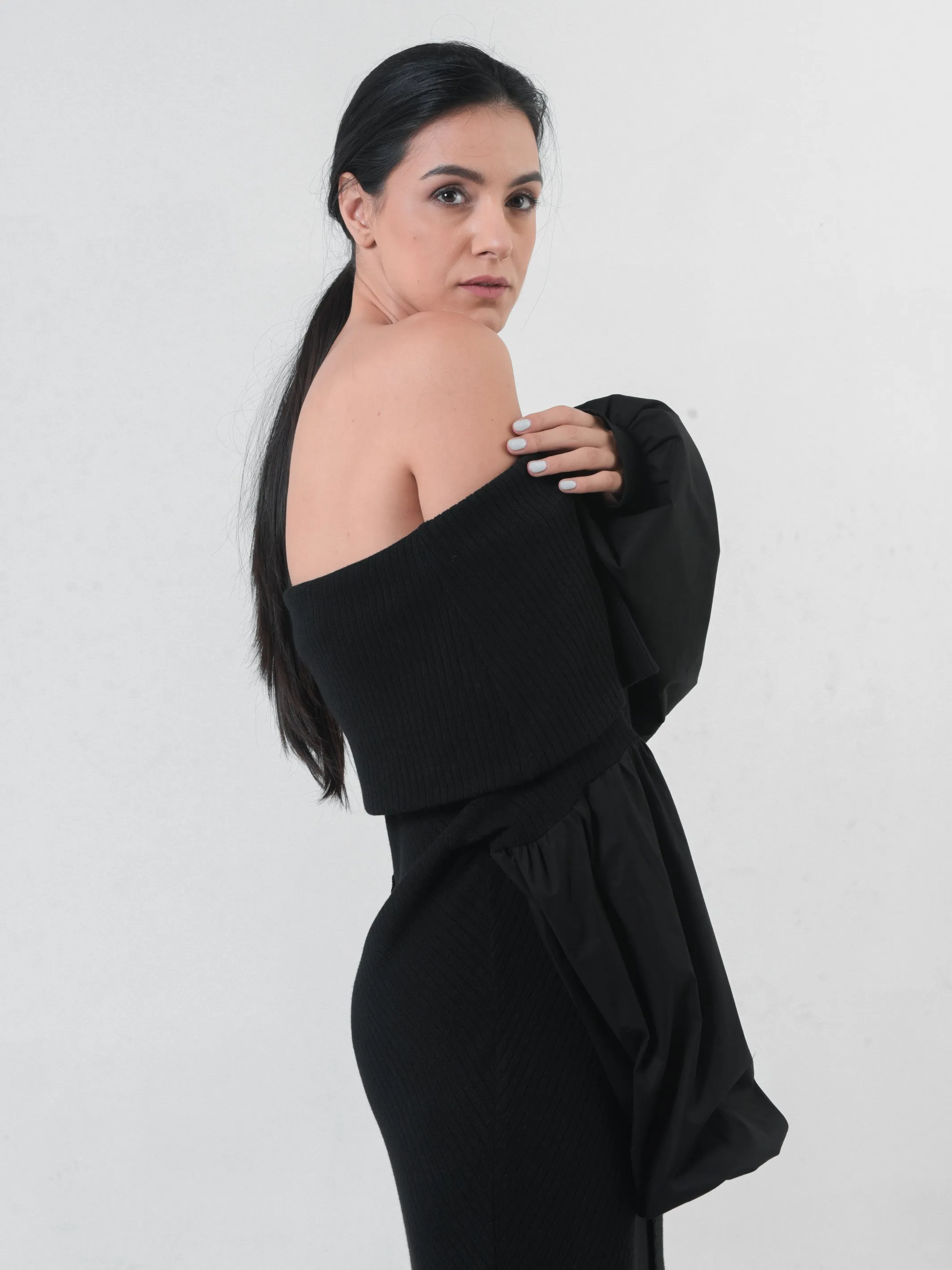 Knitted Off-The-Shoulder Dress In Black