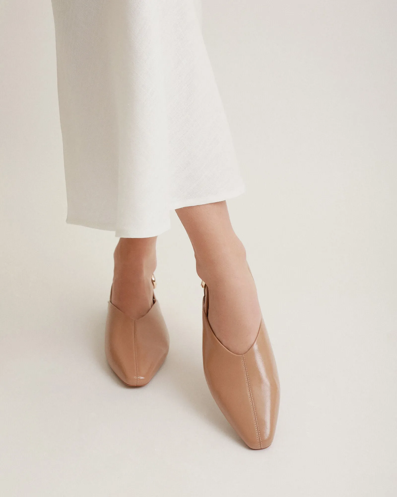 LILLIAN CASUAL FLATS TAN LEATHER